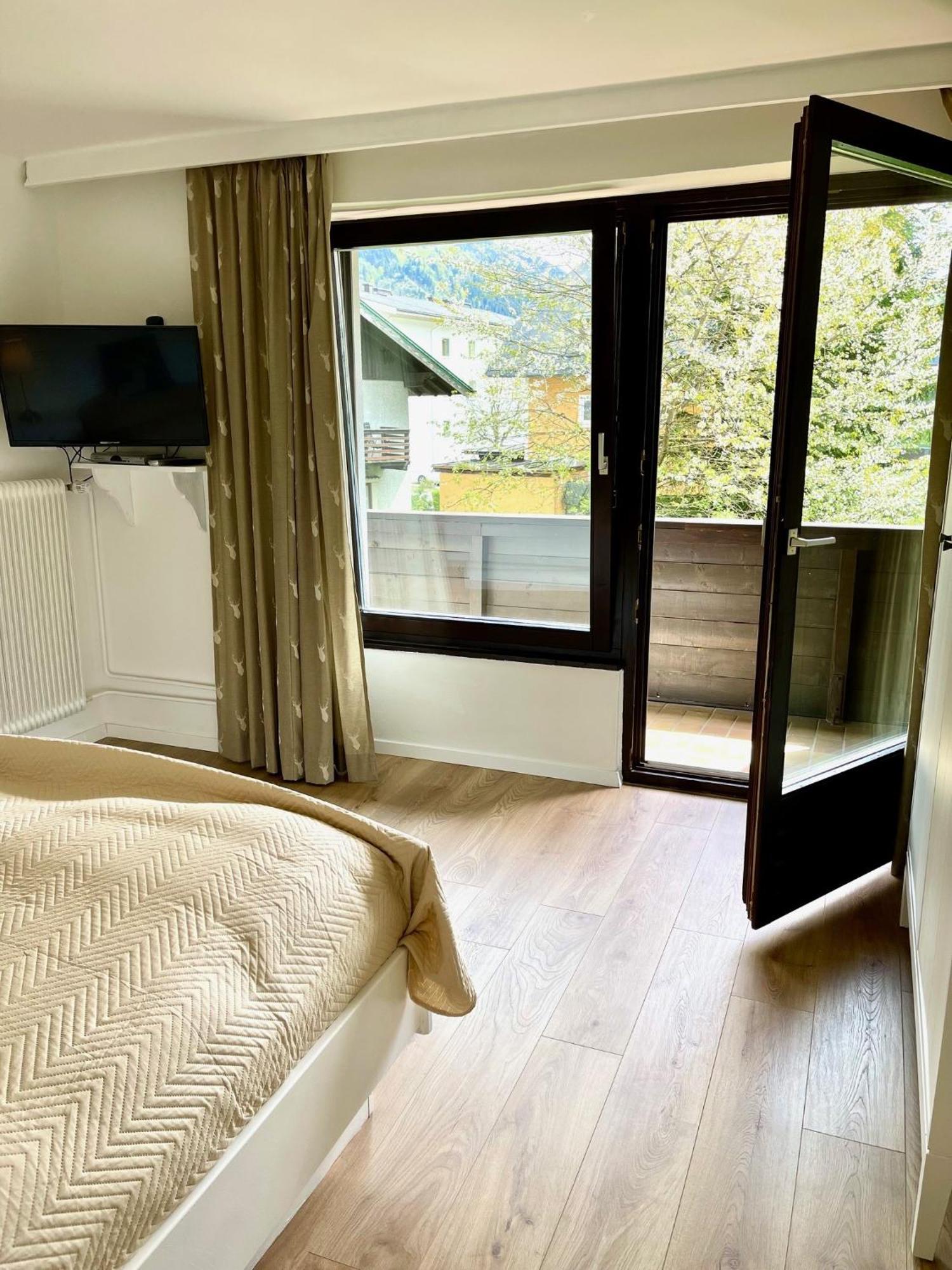 Gastuna Suites باد هوفغاستين المظهر الخارجي الصورة